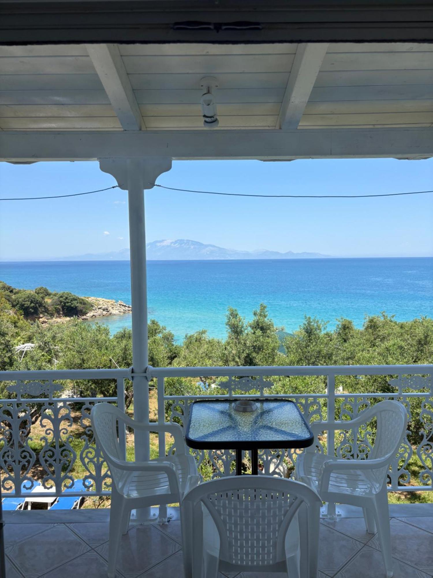 Agia Aikaterini * Amoudi